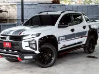 MITSUBISHI TRITON 2.4 MIVEC PLUS S LIMITED สี่ประตู A/T ปี2022 จด 2023  สีขาว