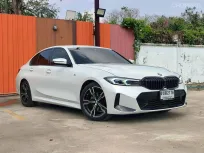 BMW 3 Series 320d M sport Lci Top 2023 ไมล์น้อยเพียง 30,000  มือเดียวป้ายแดง เจ้าของขายเอง 