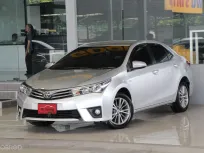 Toyota COROLLA 1.8 E ปี 2016 ไมล์แท้แน่นอน5x,xxxโล รถบ้านมือเดียว เข้าศูนย์ตลอด ไม่เคยติดแก๊ส ฟรีดาว