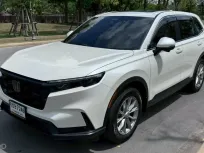 Honda CR-V 1.5 5seat 2023 รถครอบครัวสุดหรู พร้อมใช้งาน รถสวย ไมล์แท้ มือเดียวป้ายแดง  