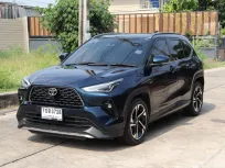 2024 Toyota Yaris Cross 1.5 HEV PREMIUM รถเก๋ง 5 ประตู 