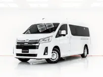 3B448 TOYOTA COMMUTER 2.8 AT 2024
