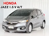 GK รถบ้าน มือเดียว Honda JAZZ 1.5V i-VTEC รถเก๋ง 5 ประตู 