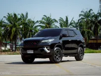 TOYOTA FORTUNER 2.4 V 2WD AT 2017