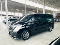 Hyundai H-1 2.5 Deluxe 2018 รถสวยไมล์แท้ดูแลดี