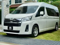 Toyota Commuter 2.8 2020 รถบ้านมือเดียว ใช้งานดี ไมล์น้อย แต่ง VIP  