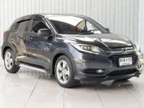 HONDA HRV 1.8 E ปี 2016 สีเทา  โฉม ปี14-21