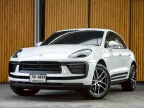 Porsche Macan 2.0 T PDK ปี 2024  รถสวยพร้อมใช้งาน ไมล์น้อย มือเดียวป้ายแดง  ออกศูนย์ AAS เจ้าของขาย 