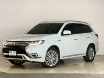 ใช้น้อยส่วนใหญ่จอดที่ทำงาน  MITSU OUTLANDER 2.4 PHEV GT PREMIUM 4WD จดปี 2023