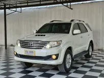 TOYOTA FORTUNER 3.0 V.CHAMP.4 WD เกียร์ออโต้ ปี 2012