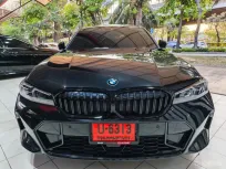 BMW 3 Series 330e 2023 รถสวย Top Option BSI ยาวๆ มือเดียวป้ายแดง 