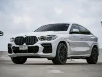 BMW X6 xDrive40i M Sport ปี 2022  ของหายากนานๆทีมีเข้ามา วารันตี/ฺBSI เหลือครบ