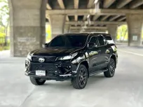 2021 Toyota Fortuner 2.8 GR Sport BLACK TOP 4WD รถสวยพร้อมใช้งาน 