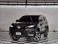 TOYOTA LEGENDER 2.4 V.4WD.BLACK TOP เกียร์อโต้ ปี 2020 จด 2021