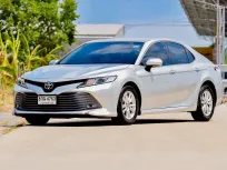 Toyota Camry 2.0 G 2019 รถยนต์หรู สภาพเยี่ยม