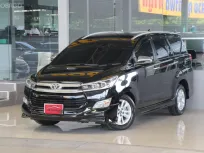 Toyota Innova 2.8 CRYSTA V ปี2018 รถบ้านมือเดียว ไมล์แท้9x,xxxโล เข้าศูนย์ตลอด สวยเดิมทั้งคัน ฟรีดาว