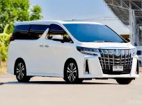 TOYOTA Alphard 2.5 SC Package ปี 2020 จด 2021