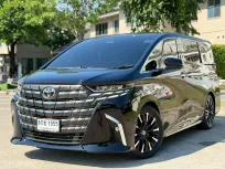 Toyota Alphard 2.5 HEV Executive Lounge 2024 รถศูนย์โตโยต้า สภาพใหม่ ไมล์น้อย 