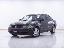 1F335 VOLKSWAGEN PASSAT 1.8 HIGHLINE SEDAN AT 2001