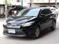 2015 Toyota VIOS 1.5 E รถเก๋ง 4 ประตู 