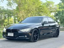 BMW F30 320d Sport  ปี 2012