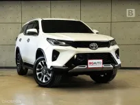 2023 Toyota FORTUNER 2.4 Leader V SUV AT ไมล์แท้ 4 หมื่น รับประกันตัวรถ 5 ปี 150,000 KM B7307