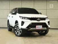 2024 Toyota FORTUNER 2.4 Legender AT ไมล์แท้ 3 หมื่น (Topสุด) รับประกันตัวรถ 3ปี100,000KM B8181