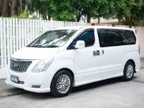 2017 HYUNDAI GRAND STAREX 2.5 PREMIUM รถเจ้าของเดียว ไม่เคยชนหนัก พลิกคว่ำ น้ำท่วม รถดูแลรักษาดีมาก