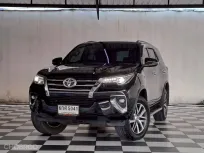 TOYOTA NEW FORTUNER 2.4 V.2WD.เบาะไฟฟ้า DISC 4 ล้อ เกียร์ออโต้ ปี 2017