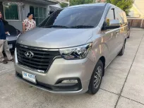  HYUNDAI H-1 2.5 TOURING ปี 2019  