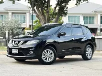 ขายรถ นิสสัน X-Trail 2.0 ปี 2016 ใช้งานน้อย ออปชั่นครบ รถสวย มือเดียวป้ายแดง  