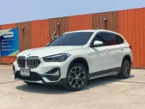 BMW X1 20d Lci ปี 2022 สีขาว