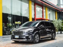 KIA GRAND CARNIVAL 2.2 SXL ปี 2020 (ตัวท็อปสุด) สีเทาเงางาม