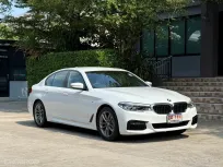 2019 BMW 520D MSPORT รถออกศูนย์ BMW THAILAND รถวิ่งน้อย เข้าศูนย์ตรงระยะ รถไม่มีอุบัติเหตุครับ