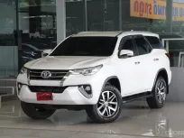Toyota Fortuner 2.4 V ปี2016 รถบ้านแท้มือเดียว เข้าศูนย์ตลอด สวยเดิมทั้งคันรับประกัน ออกรถ0บาท