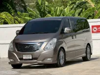 Hyundai Grand Starex 2.5 VIP 2013 สภาพดีพร้อมใช้งาน