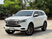 Isuzu MU-X 3.0 Ultimate 4WD ปี 2021 มือสองสภาพดี ไมล์แท้ มือเดียวป้ายแดง  