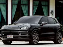 2022 Porsche CAYENNE 3.0 E-Hybrid SUV เจ้าของขายเอง