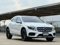 MERCEDES-BENZ GLA250 AMG SUNROOF FACELIFT TOP ปี 2018 จด 2019
