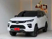 2023 Toyota FORTUNER 2.8 GR Sport Black Top 4WD