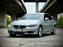 BMW 3 Series 320i Luxury F30 ปี 2014 ไมล์น้อยสุดคุ้ม