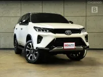 2022 Toyota FORTUNER 2.4 Legender (Black top) 4WD SUV AT ไมล์แท้ มือแรกจากป้ายแดง B9039