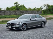 MERCEDES-BENZ C350e Plug-In HYBRID Avantgarde [W205] ปี 2017 ไมล์ป้ายแดง แทบไม่ได้ใช้ เซอร์วิสศูนย์