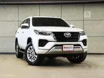 2022 Toyota FORTUNER 2.4 V ไมล์แท้ Minorchange(โฉมปลายปี2020-2022) รับประกันตัวรถ 5ปี150,00KM B2971