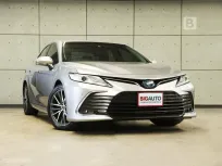 2022 Toyota CAMRY 2.5 HEV Premium Sedan AT ไมล์แท้ 4 หมื่น รับประกันตัวรถ 5 ปี 150,000 KM B6435