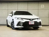 2022 Toyota CAMRY 2.5 HEV Premium Luxury Sedan AT ไมล์แท้ รับประกันตัวรถ 5 ปี 150,000 KM B3173