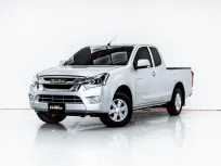 3B589 ISUZU D-MAX 1.9 L SPACECAB MT 2017
