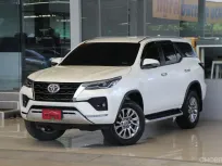 2021 Toyota Fortuner 2.4 V SUV 