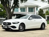 Mercedes-Benz C-Class C220d AMG Dynamic W206 ปี 2022 รถบ้านพร้อมใช้งาน 