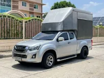 ISUZU D-MAX BLUE POWER SPACECAB HI-LANDER 1.9 DDI Z DVD (MNC) ปี 2017 เกียร์MT 6 Speed สภาพนางฟ้า